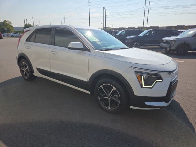2023 Kia Niro LX