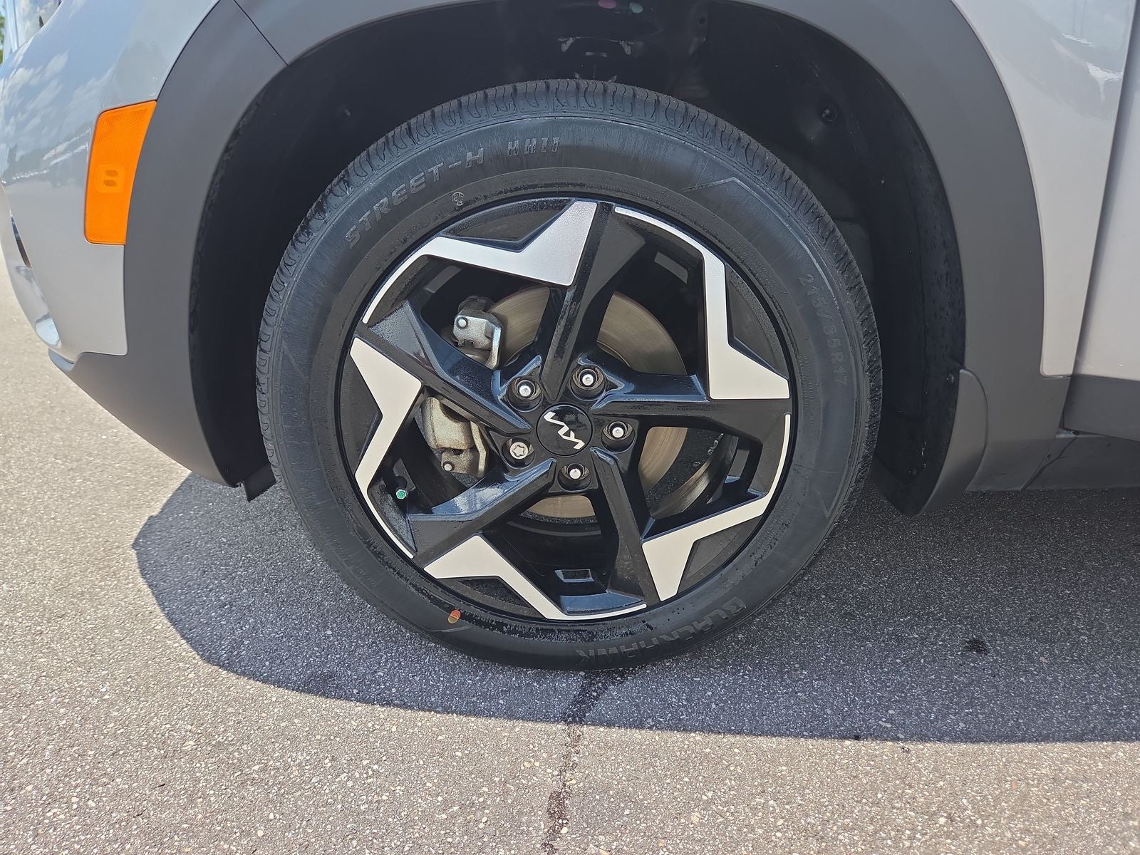 2024 Kia Seltos EX