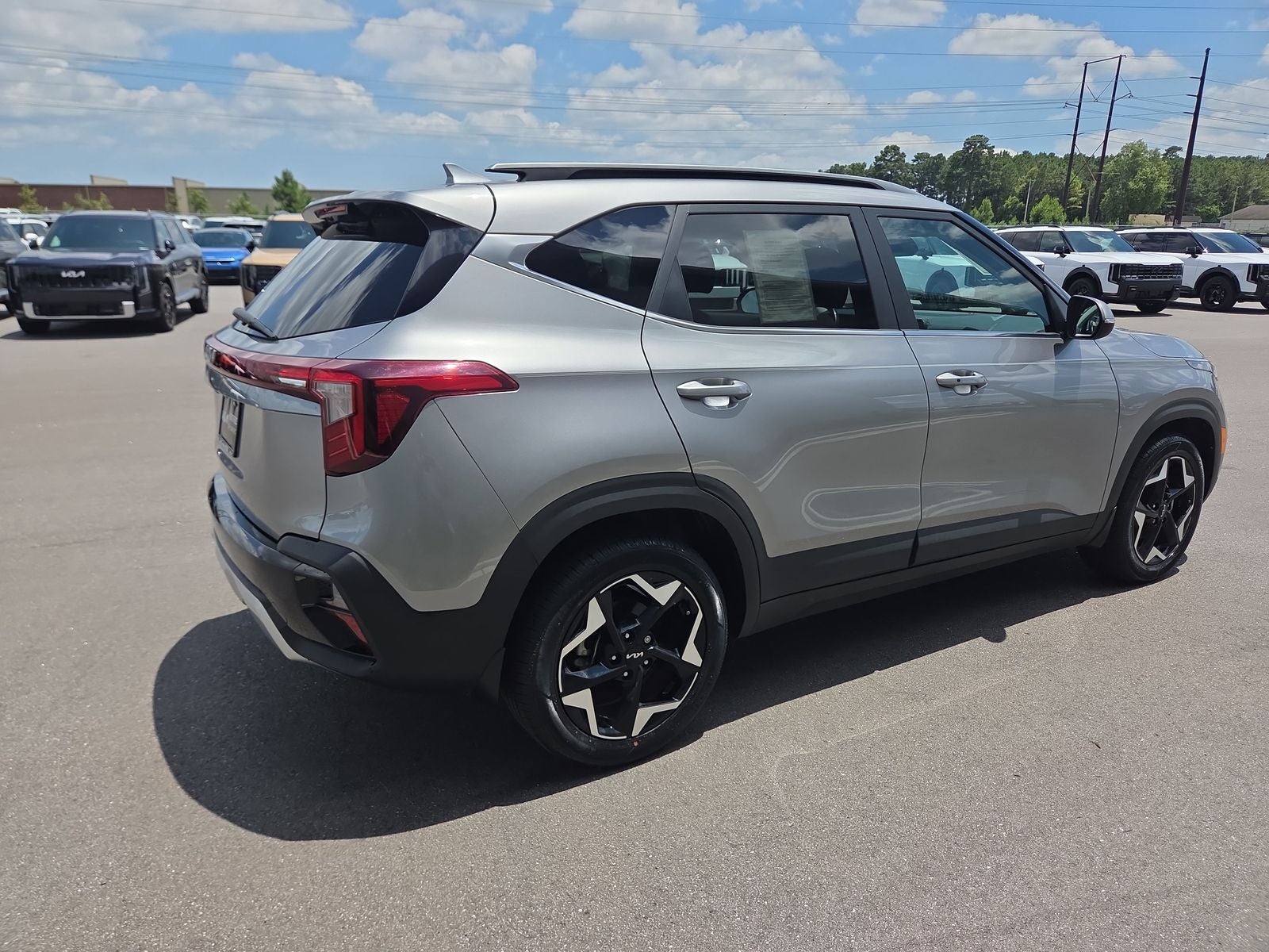 2024 Kia Seltos EX