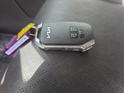 2022 Kia Carnival LXS