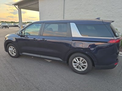 2022 Kia Carnival LXS