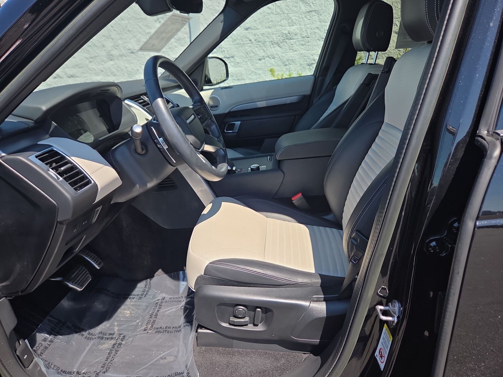 2023 Land Rover Discovery S R-Dynamic