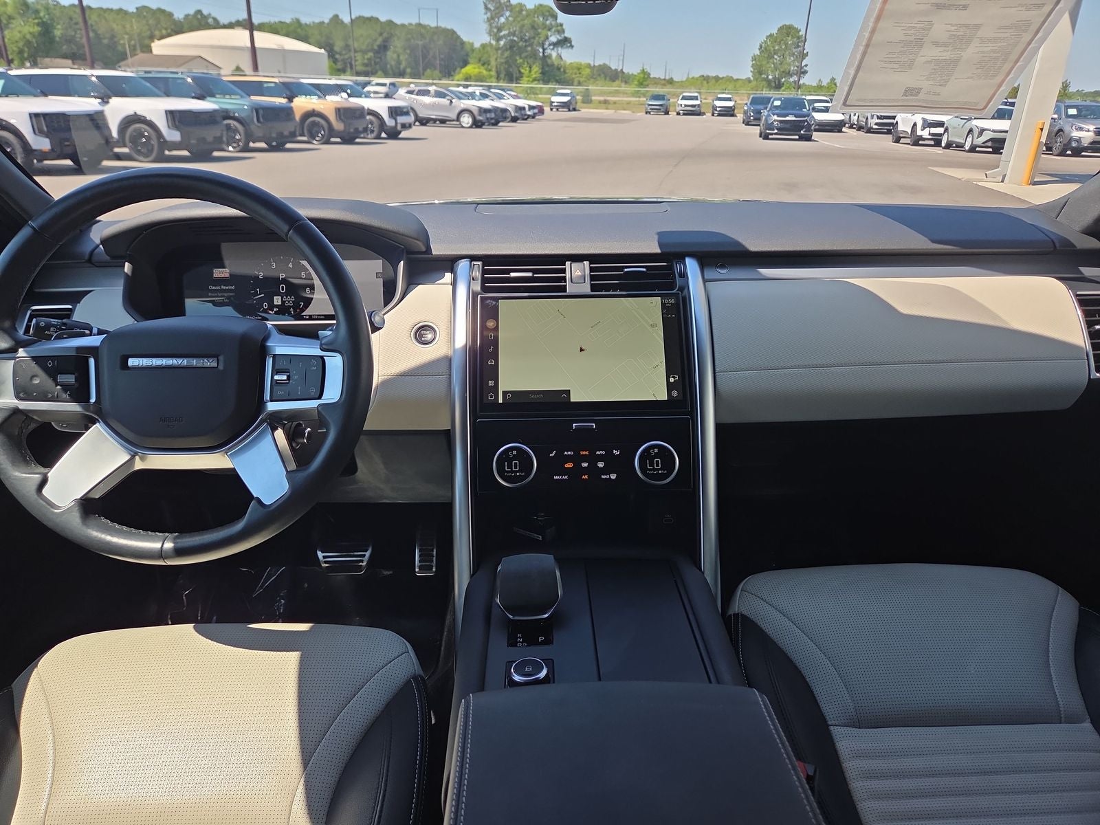 2023 Land Rover Discovery S R-Dynamic
