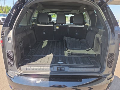 2023 Land Rover Discovery S R-Dynamic