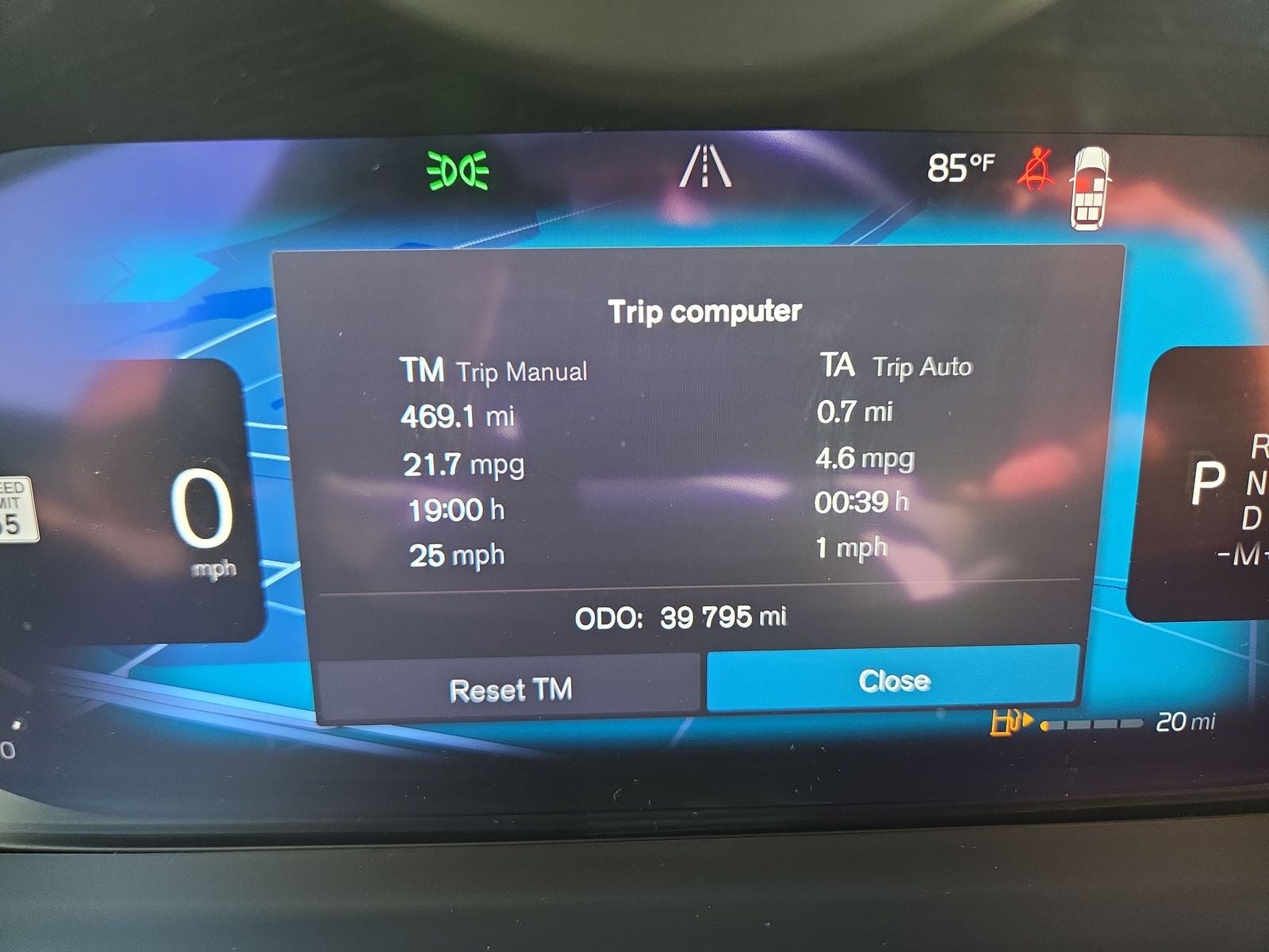 2023 Volvo XC90 B6 Core