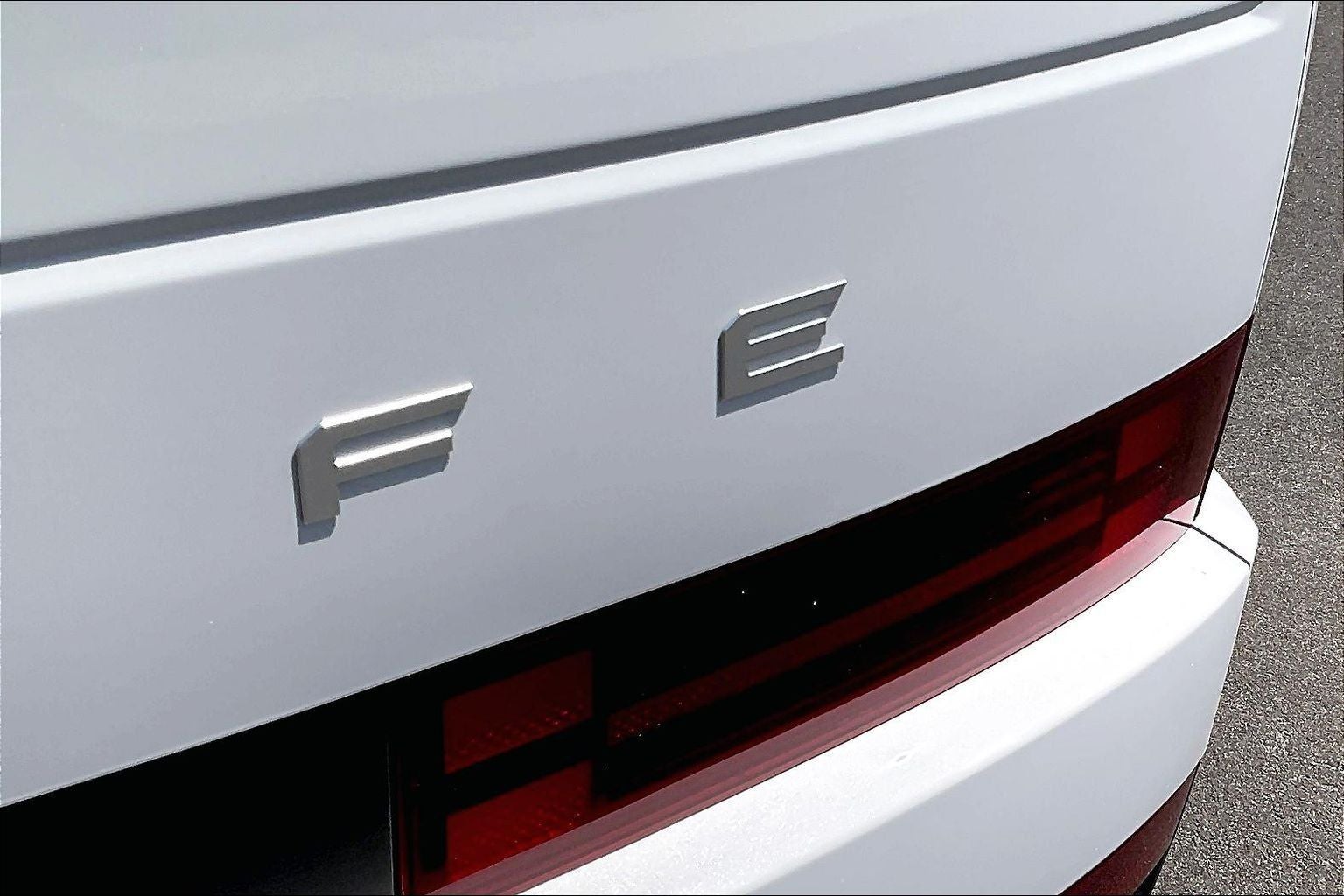 2026 Hyundai Santa Fe SE