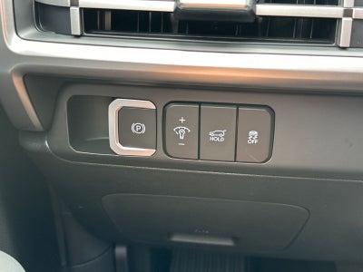 2027 Hyundai Santa Fe SE