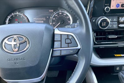 2024 Toyota Highlander XLE