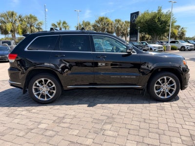 2020 Jeep Grand Cherokee Summit