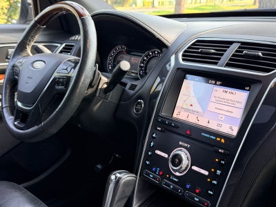 2019 Ford Explorer Platinum