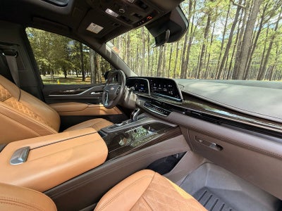 2023 Cadillac Escalade Sport