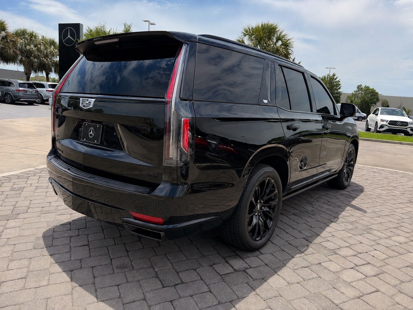 2023 Cadillac Escalade Sport