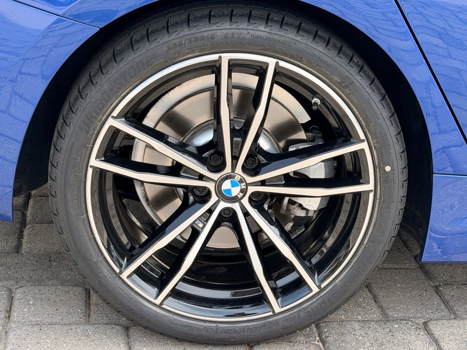 2023 BMW 3 Series 330i