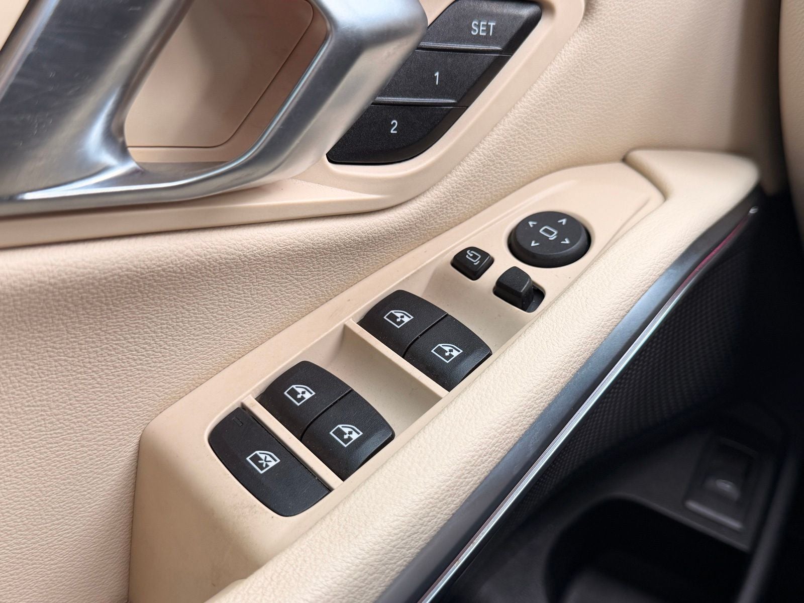 2024 BMW 3 Series 330i