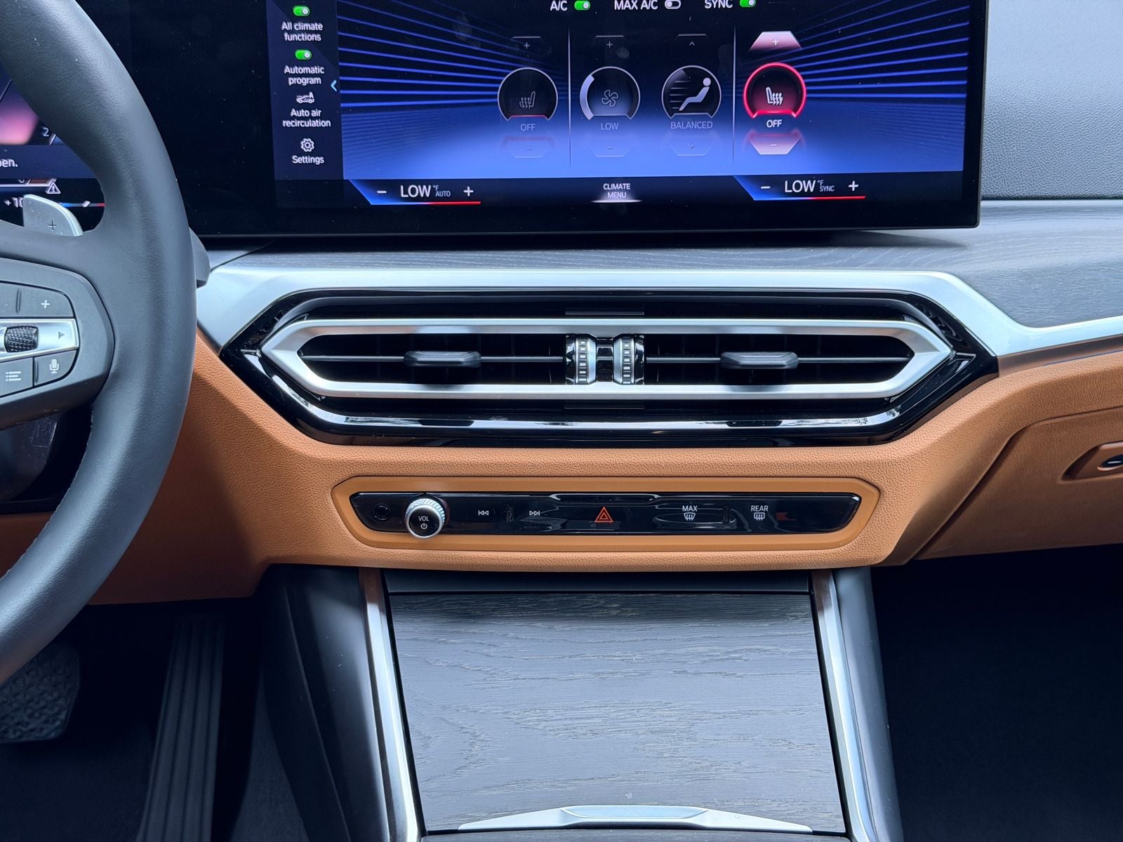 2024 BMW 3 Series 330i xDrive