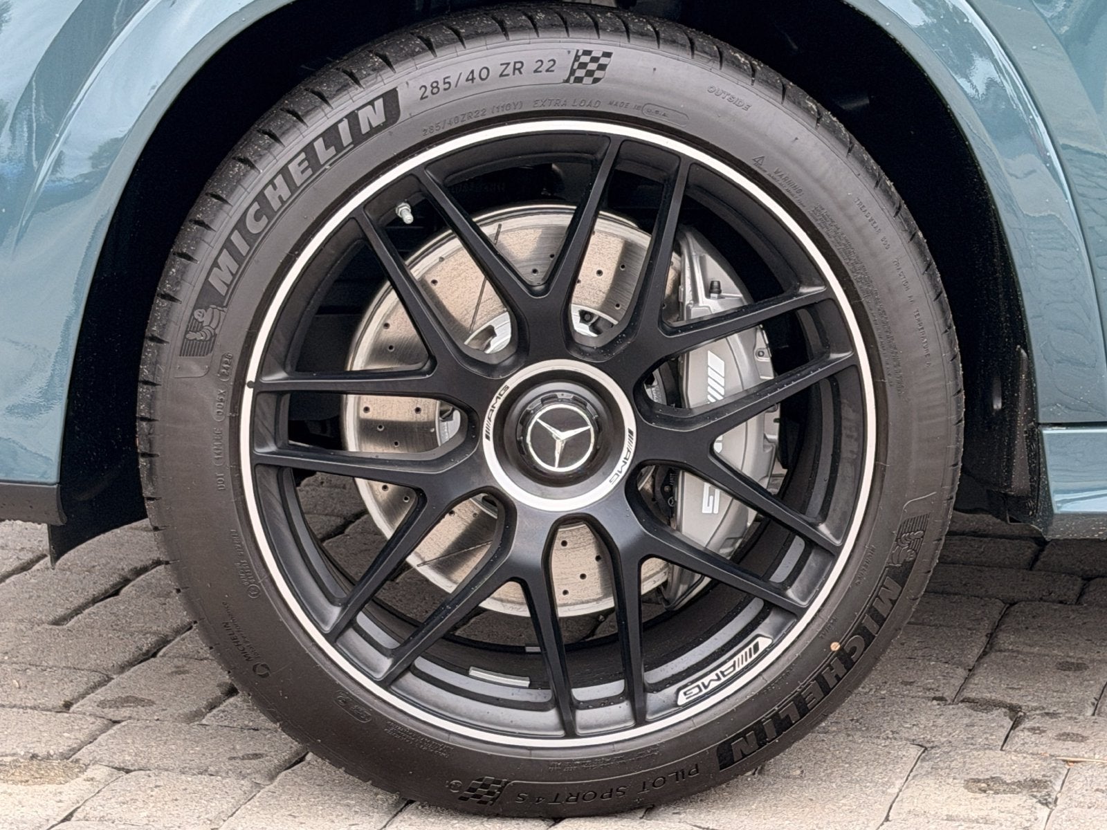 2027 Mercedes-Benz GLE 53 4MATIC®