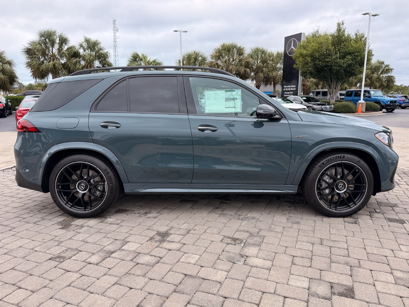 2027 Mercedes-Benz GLE 53 4MATIC®
