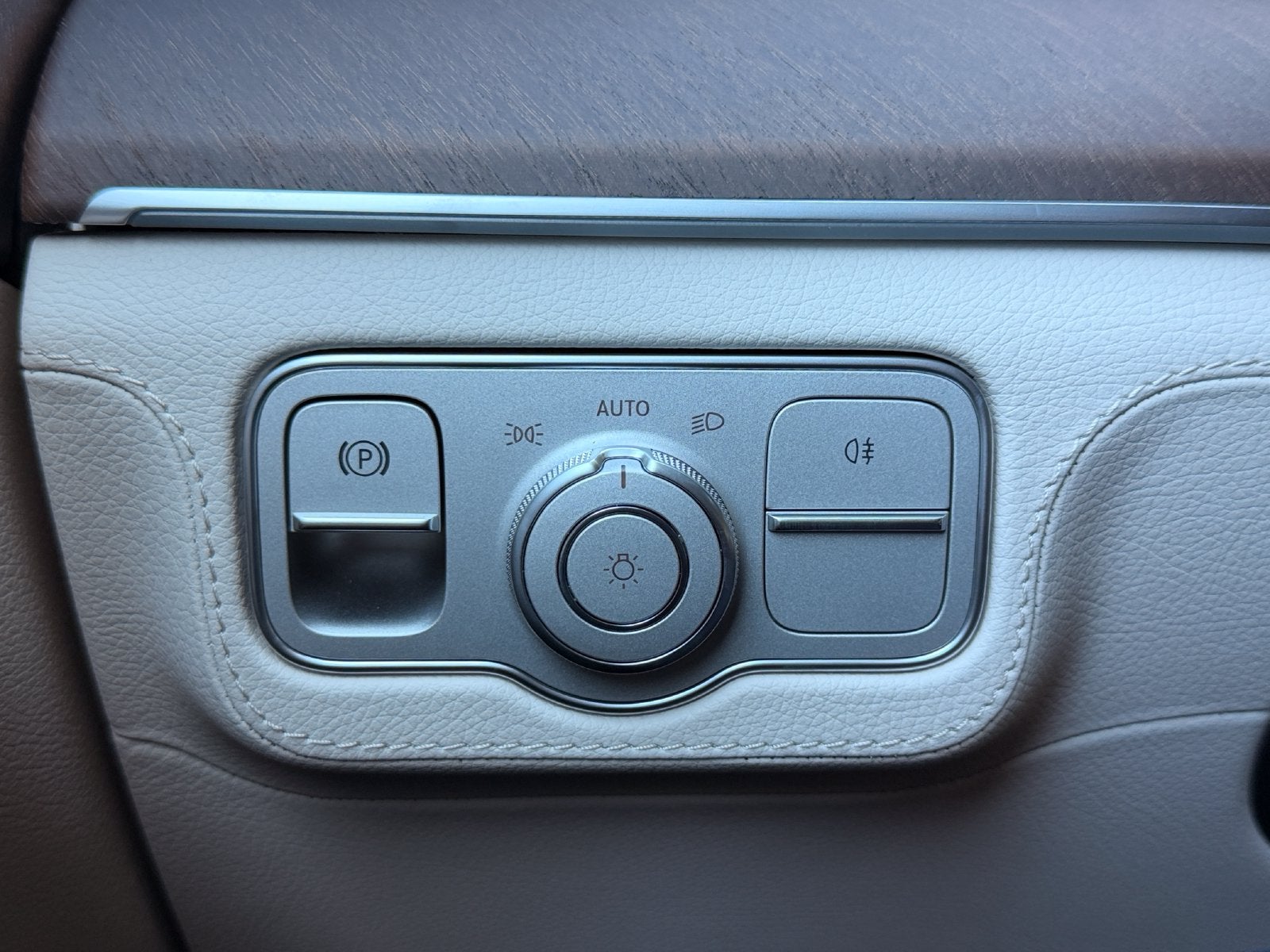 2027 Mercedes-Benz GLE 4MATIC®