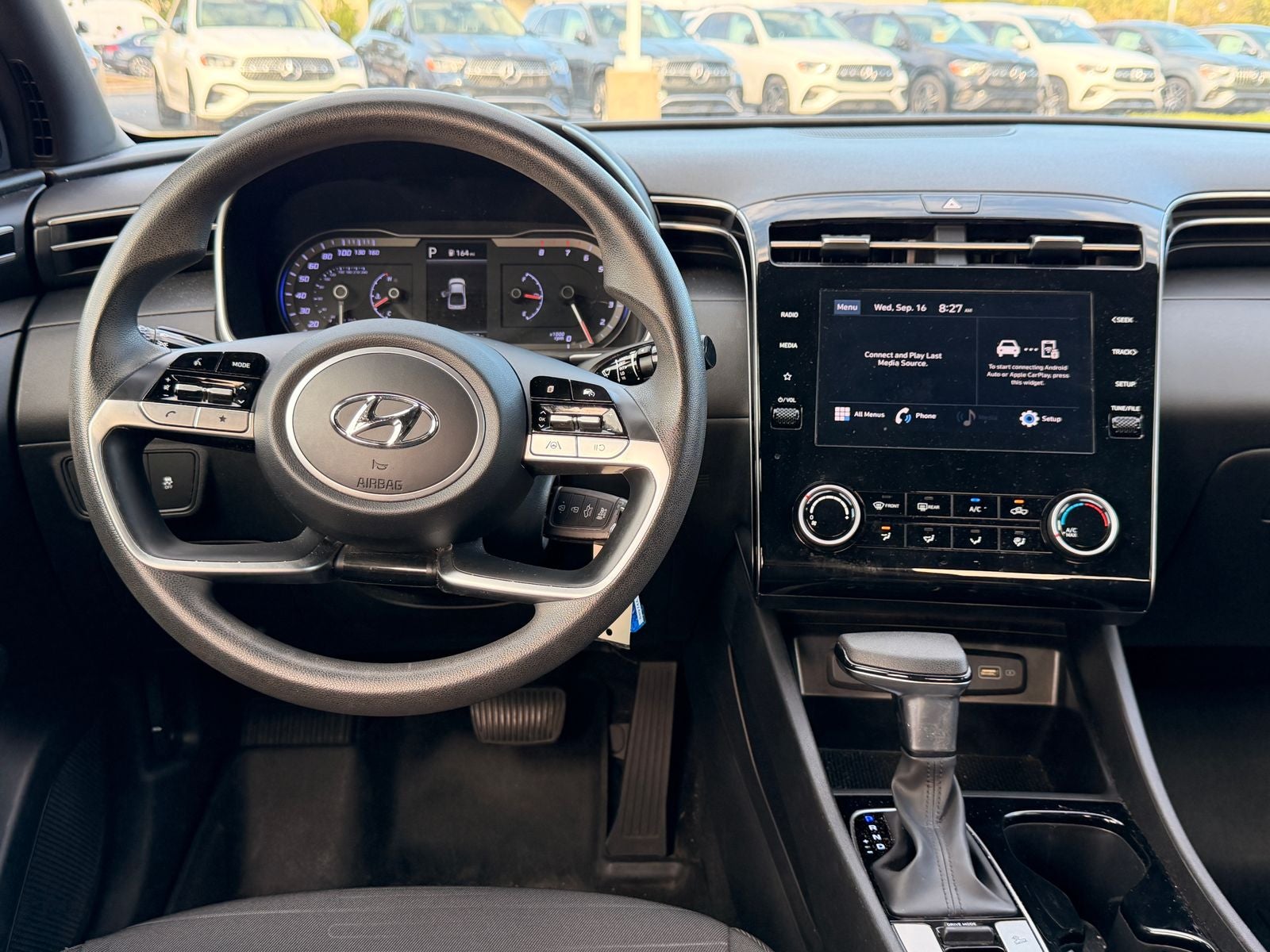 2023 Hyundai Santa Cruz SE