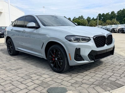 2025 BMW X4 xDrive30i
