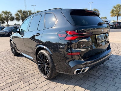 2025 BMW X5 M60i