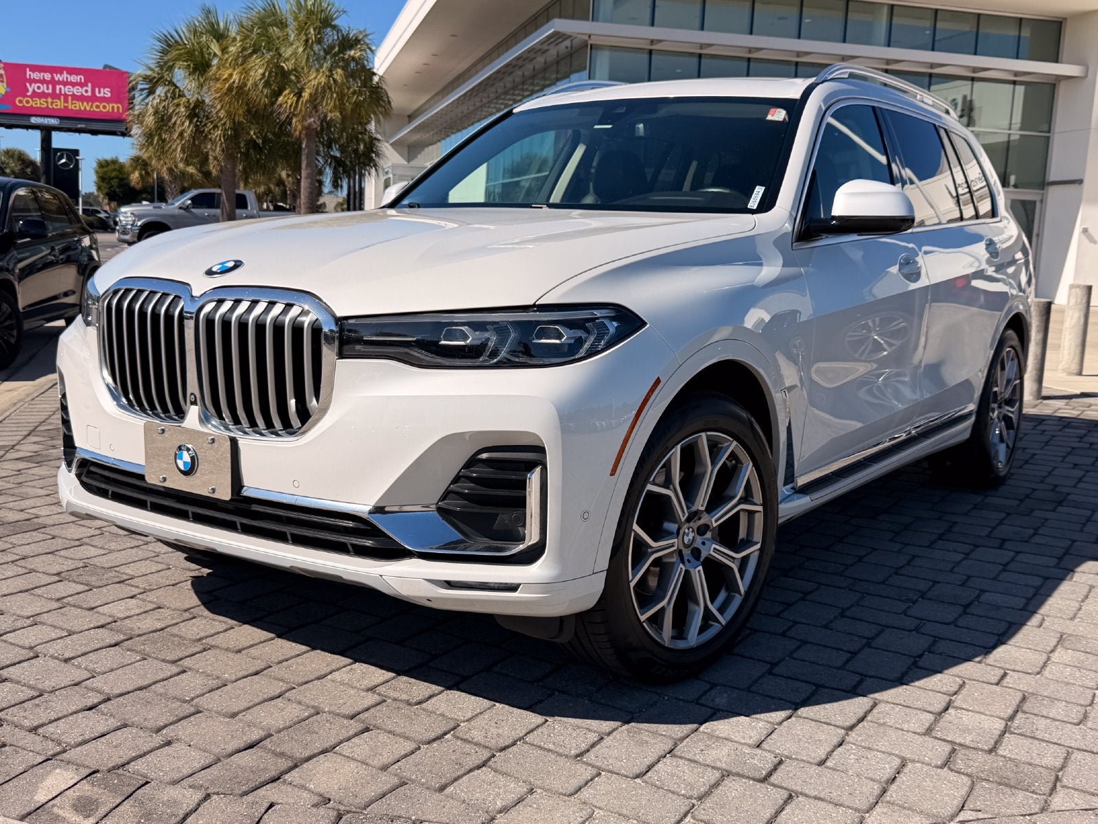 2021 BMW X7