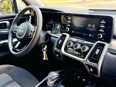 2022 Kia Sorento LX
