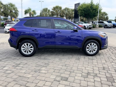 2024 Toyota Corolla Cross LE