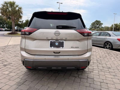 2025 Nissan Rogue SL