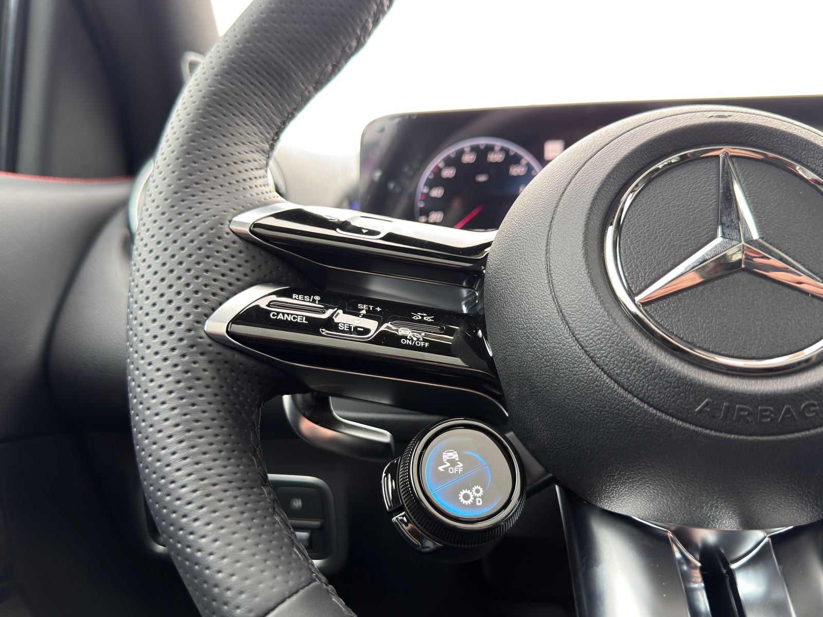 2026 Mercedes-Benz GLB GLB 35 AMG® 4MATIC®