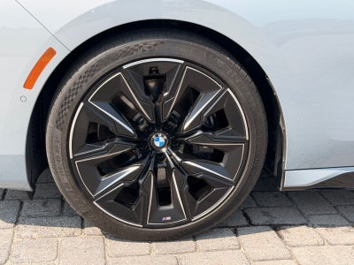2023 BMW 7 Series 760i xDrive