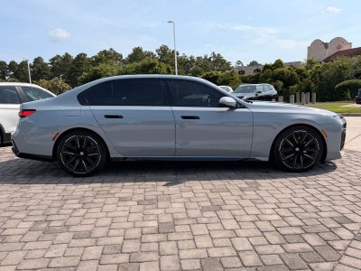 2023 BMW 7 Series 760i xDrive