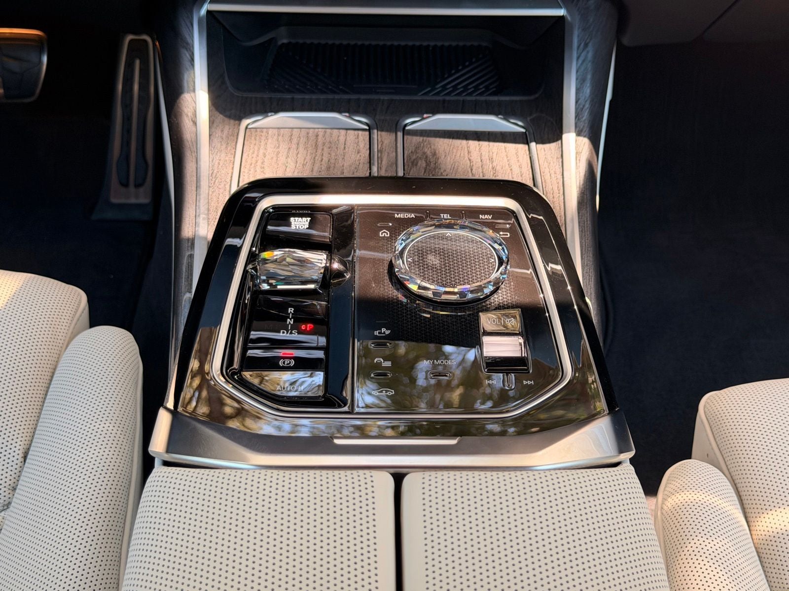 2025 BMW 7 Series 760i xDrive
