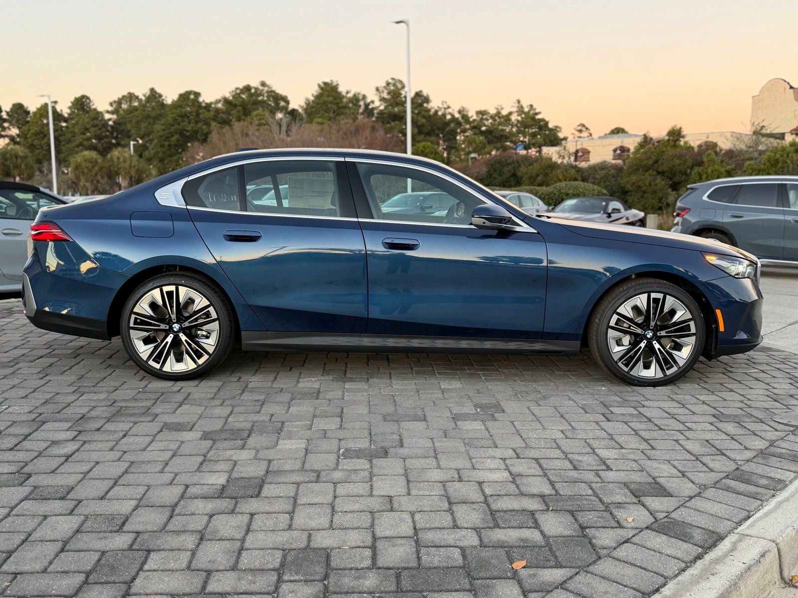 2026 BMW 5 Series 530i