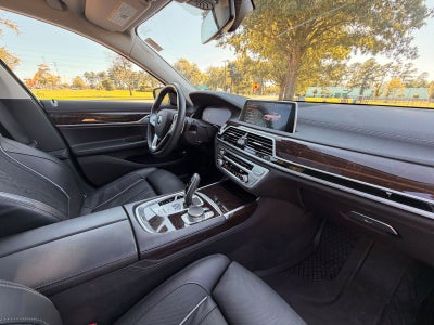 2020 BMW 7 Series 750i xDrive