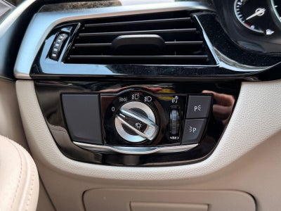 2019 BMW 5 Series 540i xDrive