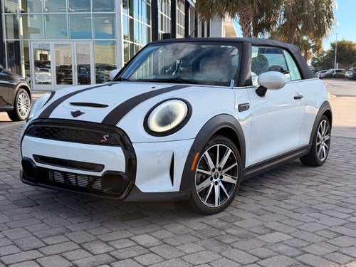 2024 MINI Cooper S Iconic