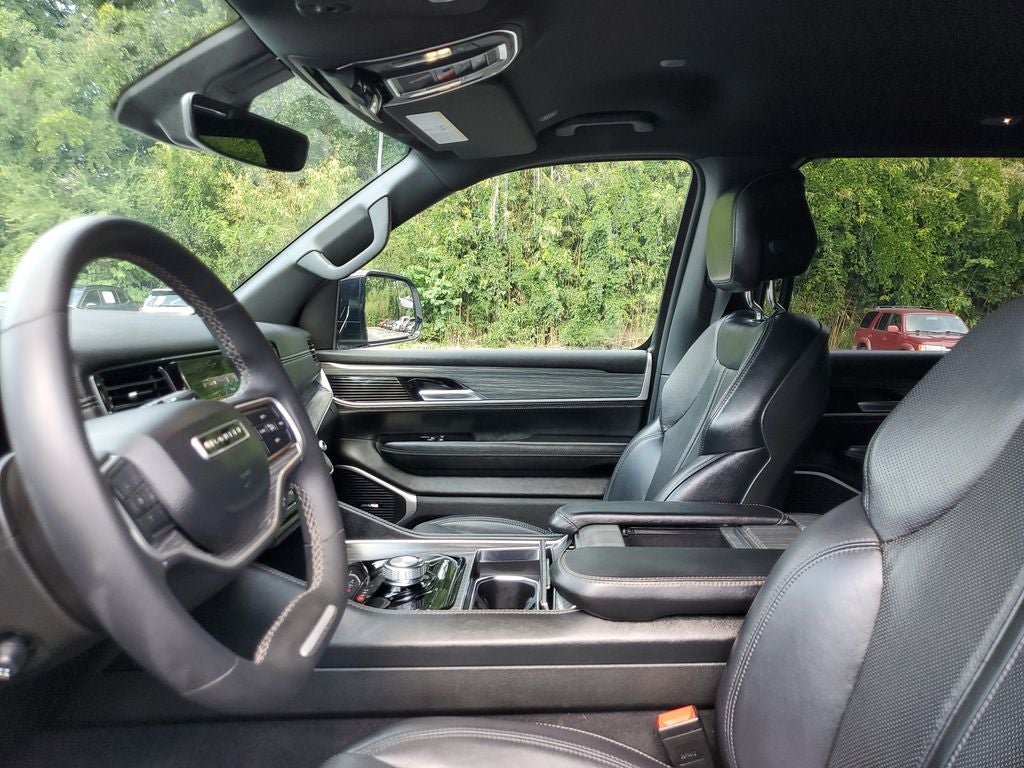 2024 Jeep Wagoneer L Series II