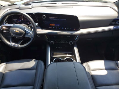 2025 Chevrolet Suburban LT