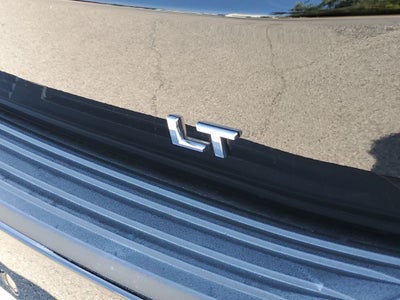 2025 Chevrolet Suburban LT