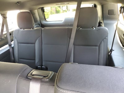 2025 Chevrolet Suburban LS