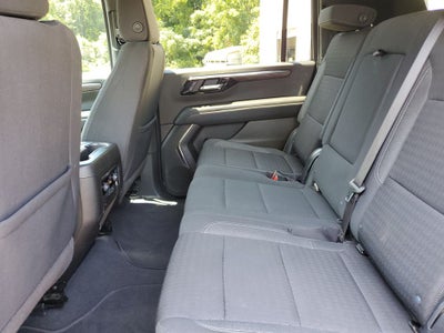 2025 Chevrolet Suburban LS