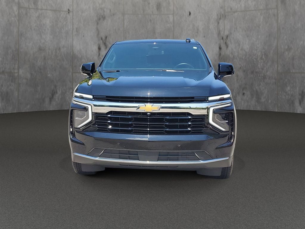 2025 Chevrolet Suburban LS