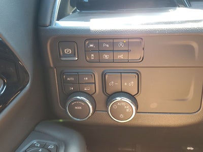 2025 Chevrolet Suburban LS