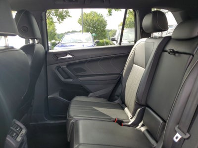 2022 Volkswagen Tiguan 2.0T SE R-Line Black