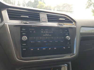 2022 Volkswagen Tiguan 2.0T SE R-Line Black