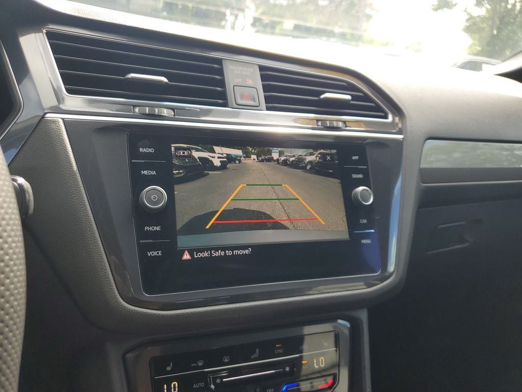 2022 Volkswagen Tiguan 2.0T SE R-Line Black