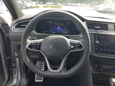 2022 Volkswagen Tiguan 2.0T SE R-Line Black