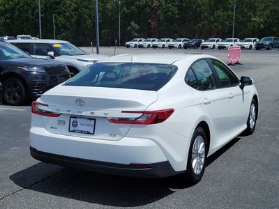 2025 Toyota Camry LE