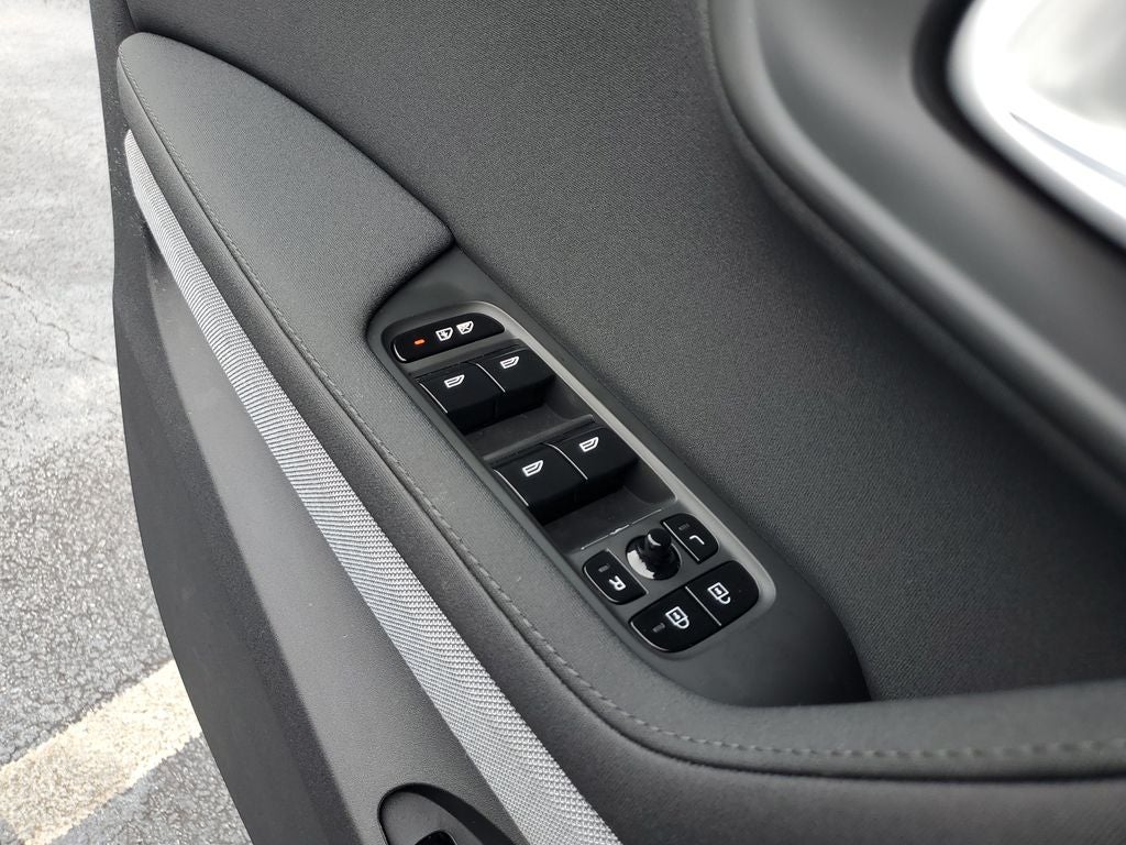 2023 Polestar 2 Long Range Dual Motor